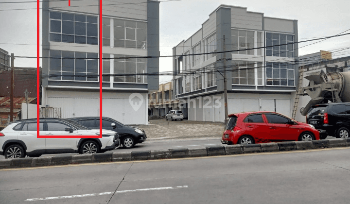 Ruko 3 Lantai Bangunan Baru Di Pinggir Jalan Raya Ungaran 1