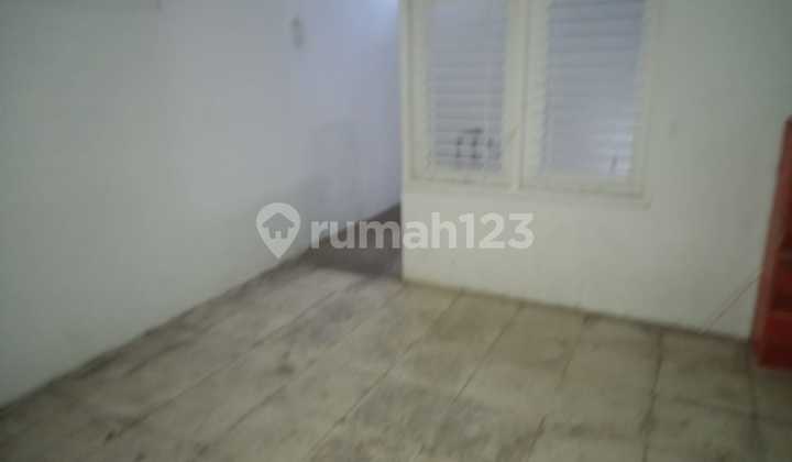 2-Story Business Space Ready for Use in Jend Sud, Semarang 2