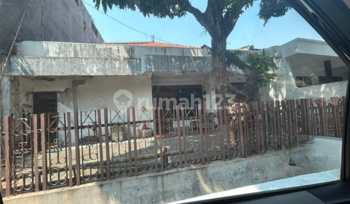 Rumah Lama Lebar Depan 12 M Di Daerah Pusponjolo Semarang 1