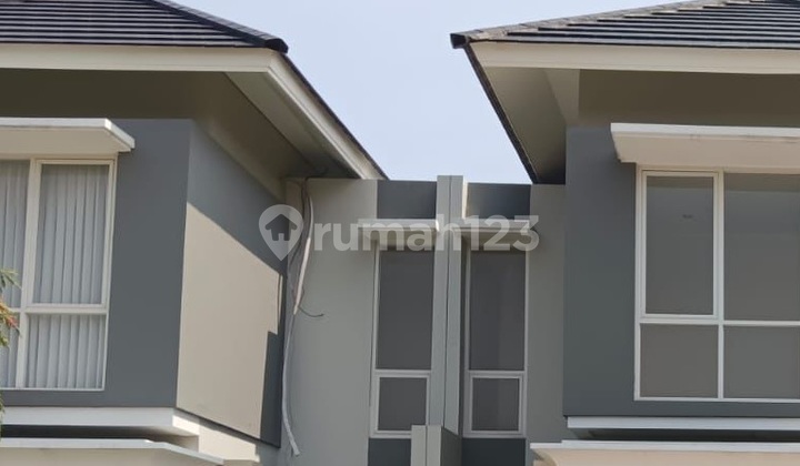 Rumah Bagus Full Furnished2 Lantai di Perumahan Elit Bebas Banjir di Victoria Valley Bsb 2