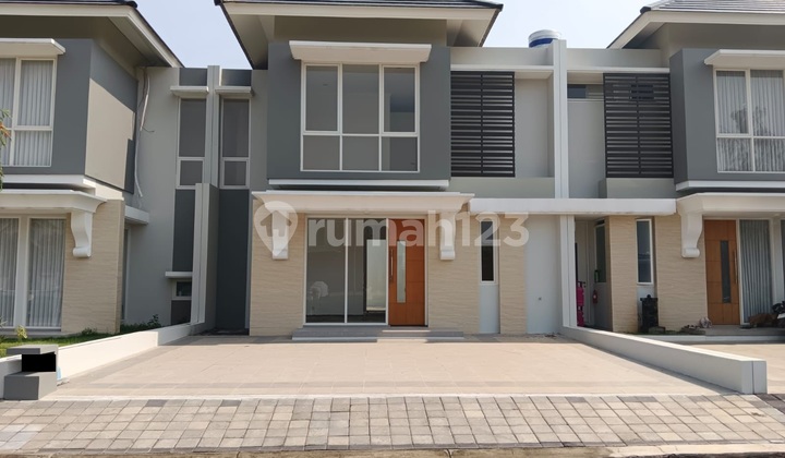 Rumah Bagus Full Furnished2 Lantai di Perumahan Elit Bebas Banjir di Victoria Valley Bsb 1