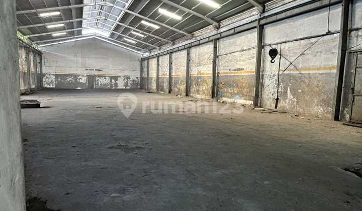 Gudang Berukuran 2.200 M2 Siap Pakai Di Karangroto Semarang 1