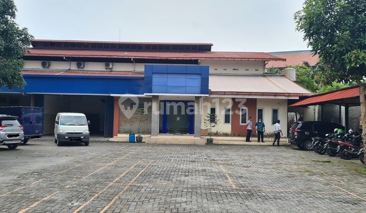 Very Large Land Area Workspace Ideal for Various Businesses in Gajah Semarang 1
