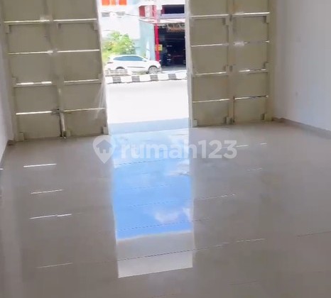 Ruko 3 Lantai Ada Rooftop Di Area Ramai Dan Parkiran Luas Di Adivasa Semarang 1