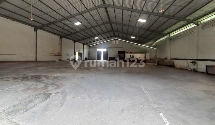 Gudang Unloading Bagus Siap Pakai di Terboyo Semarang 2