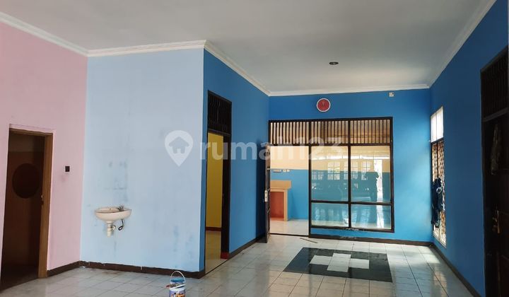 Rumah Hook Berukuran Cukup Besar 1 Lantai Di Puspogiwang Semarang 1
