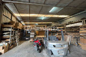 Cheap Warehouse Rarely Available in Taman Tekno Warehouse Complex