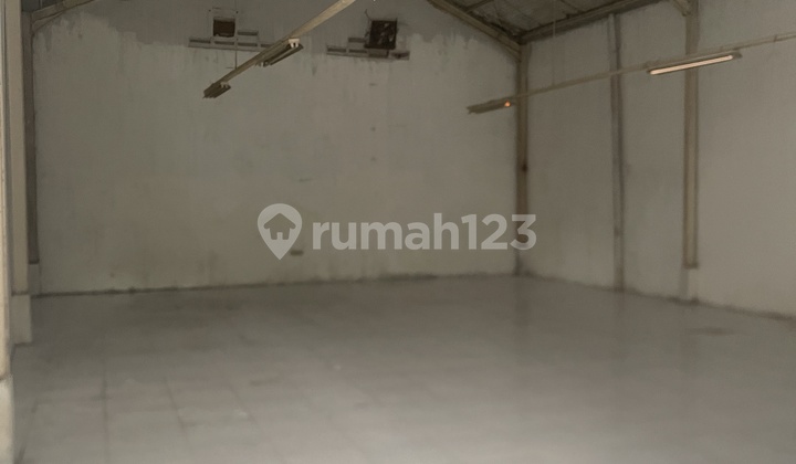 Gudang Siap Pakai Dekat Alam Sutera Dan Graha Raya