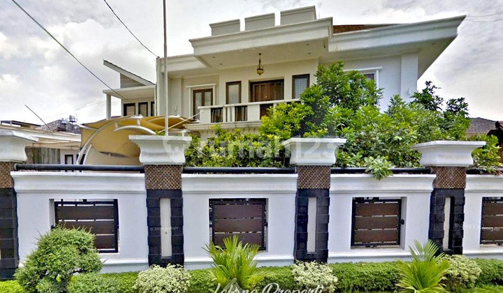 Rumah Mewah Lokasi Strategis Pinang Pondok Labu Cilandak Jaksel