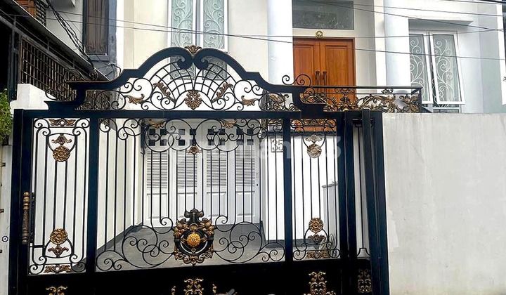 TURUN HARGA Rumah Mewah Strategis Pintu Air Ps Baru Jakarta Pusat TURUN HARGA Rumah Mewah Strategis Pintu Air Ps Baru Jakarta Pusat