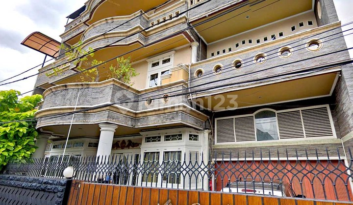 Rumah Mewah Nyaman Perum Aries Kencana Meruya Kembangan Jakbar
