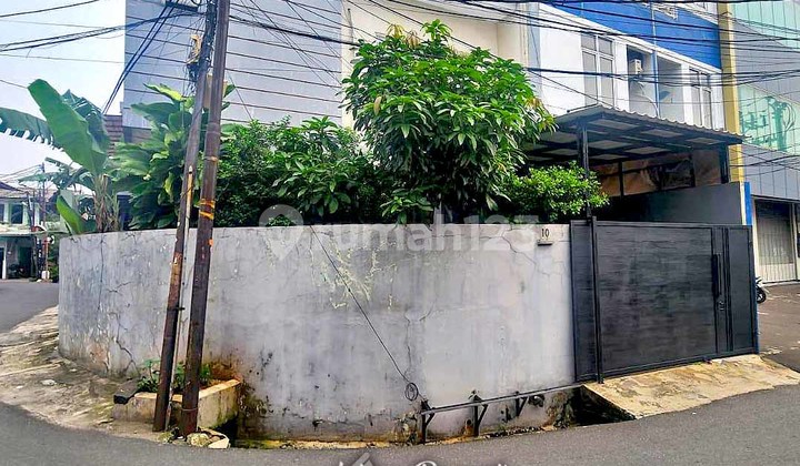 Rumah Asri Nyaman Strategis Jl Bungur Kebayoran Lama Jaksel