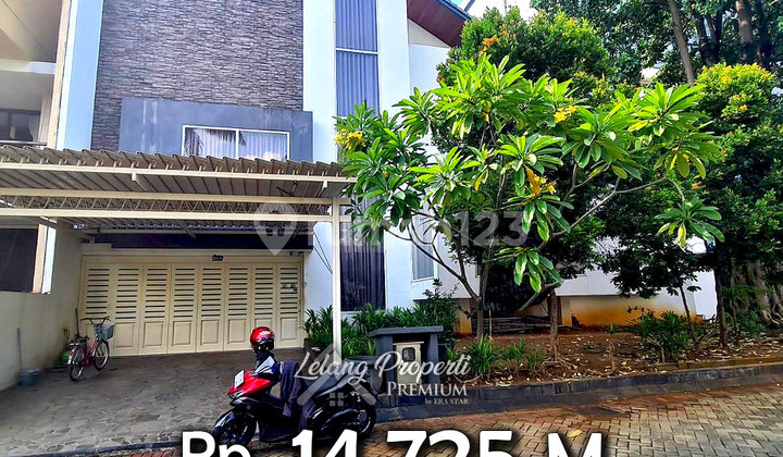 Rumah Modern Minimalis Hoek Elang Laut Pantai Indah Kapuk Jakut