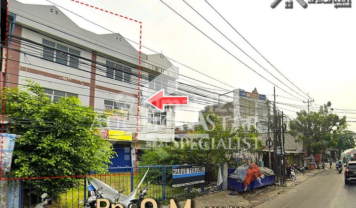Premium Location Linked Shophouse on Main Road Ciledug, South Jakarta 2