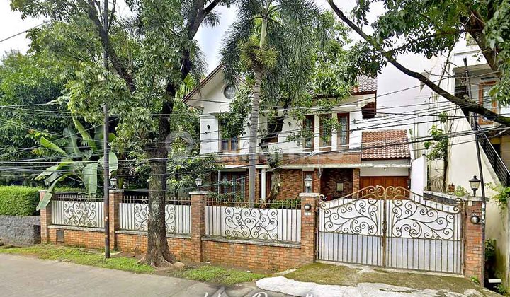 Rumah Mewah Nyaman Lokasi Premium Kemang Selatan Emesde Jaksel