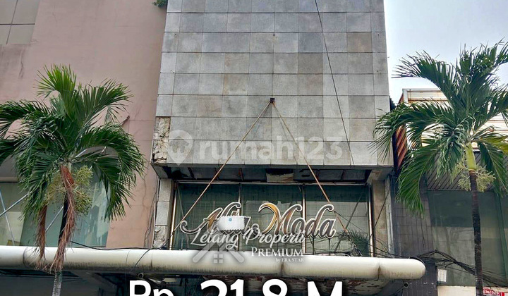 Gedung Ruko Fashion Store Pasar Baru Jakarta Pusat