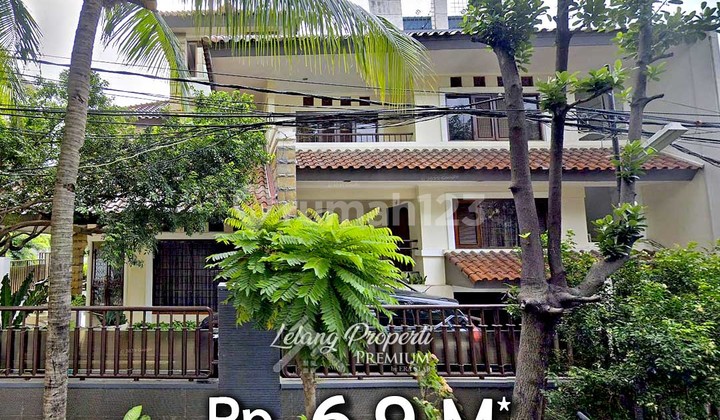 Hoek Cluster House, Janur Hijau, Kelapa Gading Permai, North Jakarta. 2