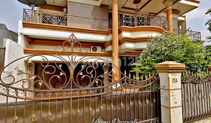 Rumah Mewah Asri Lokasi Nyaman Soleh Sukabumi Kebon Jeruk Jakbar Rumah Mewah Asri Lokasi Nyaman Soleh Sukabumi Kebon Jeruk Jakbar