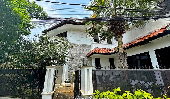 Rumah Asri Tenang Komplek Bank Niaga Pejaten Pasar Minggu Jaksel