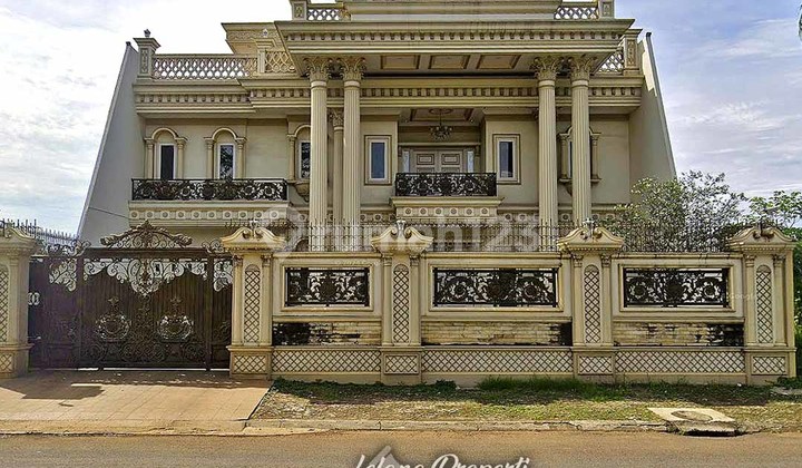 Rumah Mewah Kawasan Elite Dekat Golf Club Modernland Tangerang