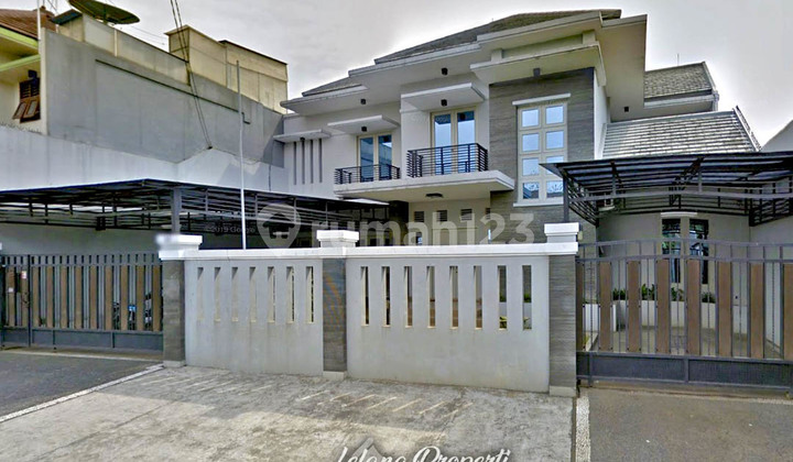 Rumah Mewah Luas Modern Lokasi Tenang Pancoran Jakarta Selatan