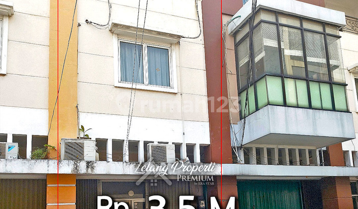 Shop House / Business Space Strategic Location Haji Nawi Cilandak South Jakarta Shop House / Business Space Strategic Location Haji Nawi Cilandak South Jakarta