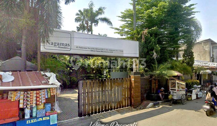 Large Land and Strategic Office Location at Puskesmas Cakung Street, East Jakarta. Large Land and Strategic Office Location at Puskesmas Cakung Street, East Jakarta.