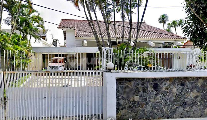 Rumah Mewah Asri Nyaman Strategis Kemang Selatan Jakarta Selatan 2