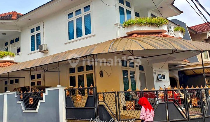 Rumah Hoek Minimalis Terawat Nyaman Serdang Duren Sawit Jaktim