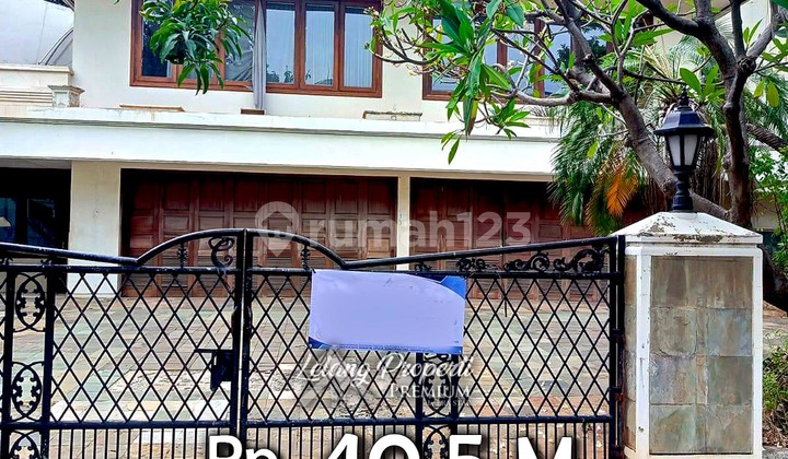 Rumah Mewah Luas Kompleks Tampak Siring Kelapa Gading Jakut