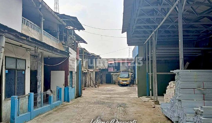 Toko Gudang Bahan Bangunan Strategis Hos Cokroaminoto Tangerang