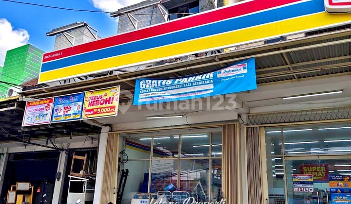 Strategic Swadarma Raya Pesanggrahan South Jakarta Busy Adjacent Shophouse 2