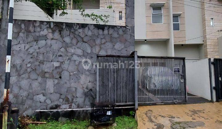 Rumah Bagus Strategis Murah Turun Harga di Pondok Hijau Setiabudi Gegerkalong Bandung 1