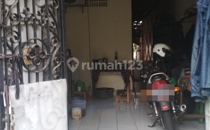 Rumah tengah Kota, 200m dari Jl. Protokol Veteran Serengan Solo