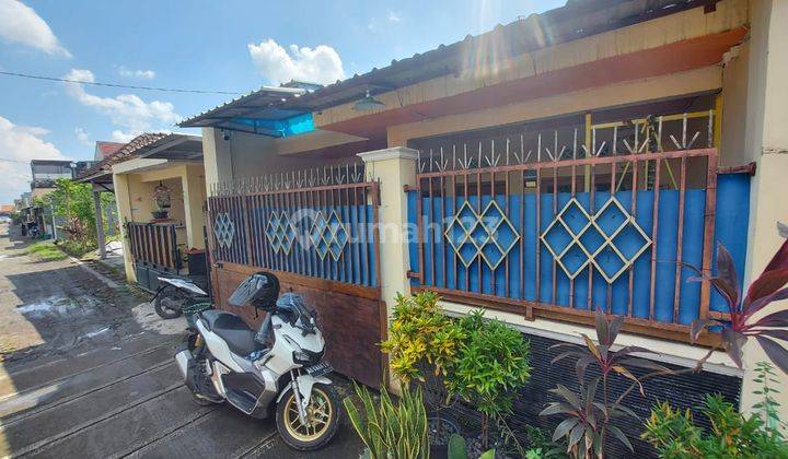 Rumah Cantik Harga Adem, Akses 2 Menit Ke Solo 1