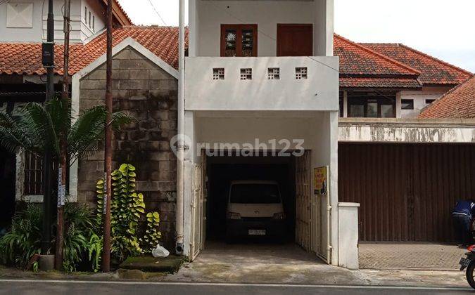 Rumah Minimalis 2 Lantai Manahan Solo Cocok Untuk Usaha 1