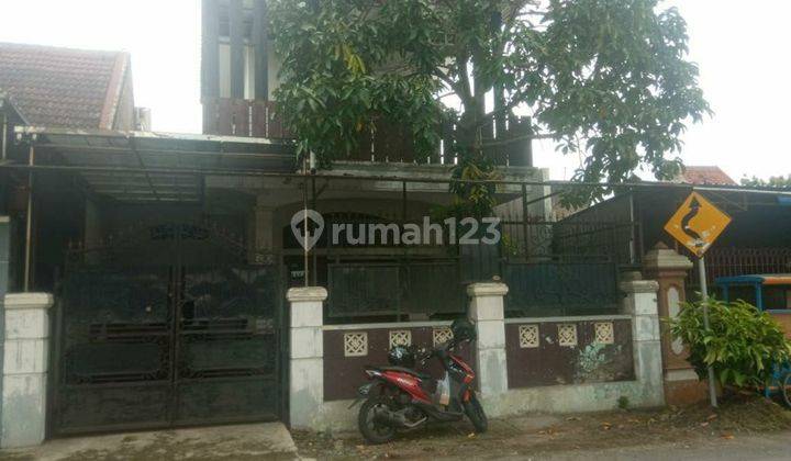 Rumah 2 Lt Kawasan Full Perumahan Gentan Akses Jalan Lebar 1