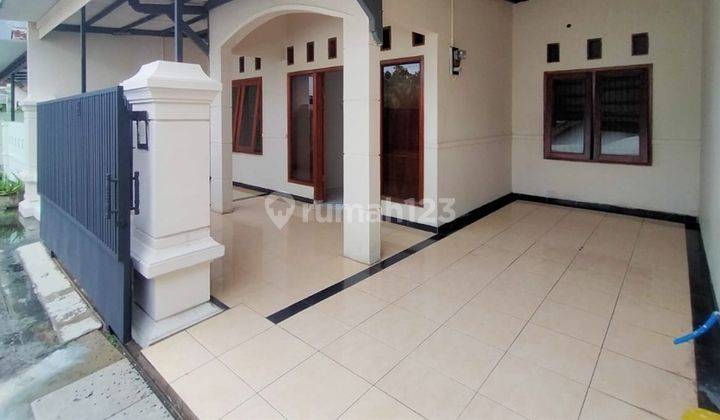 Rumah siap huni lokasi Baturan dekat Kawasan Fajar Indah Colomadu 2