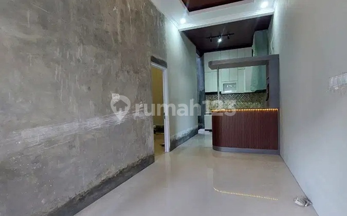 Rumah baru desain mewah Karangasem Solo, 5 menit ke Kampus UMS 2