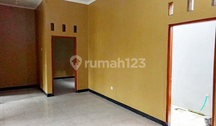 Quiet neighborhood rental house near Graha Saba Buana Banyuanyar 2