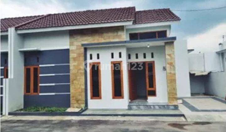 Rumah Minimalis Modern Dekat Exit Tol Colomadu 1