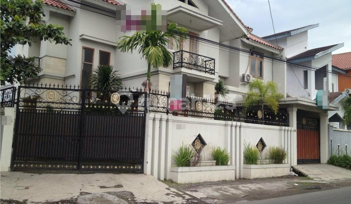 Rumah Mewah Full Furnish Tepi Jalan Raya Klodran Colomadu Rumah Mewah Full Furnish Tepi Jalan Raya Klodran Colomadu