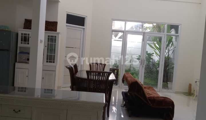 Hommy House Pakuwon Mall Solo Baru Area 2