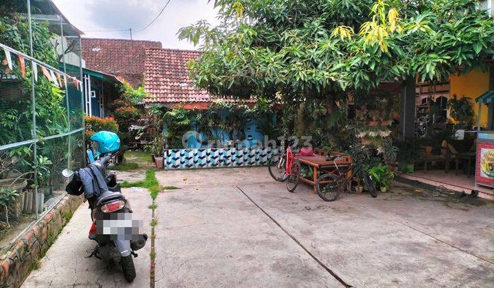 Rumah+ruang usaha lokasi Kadipiro belakang ITS PKU Muhammadiyah Solo 1