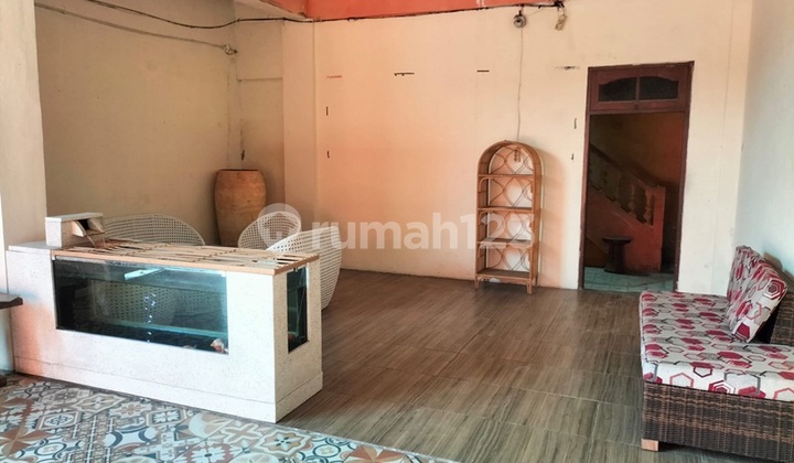 Commercial Building area Warehousing location Trangsan Gatak Skh.