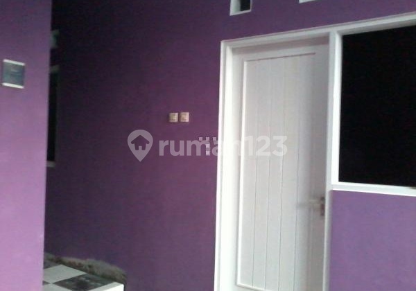 Kost akses jalan lebar lokasi dekat Pusat Perniagaan Solobaru