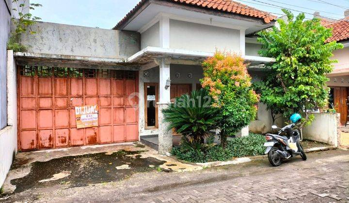 Rumah suasana asri dekat dengan Pusat Kota Sukoharjo 1