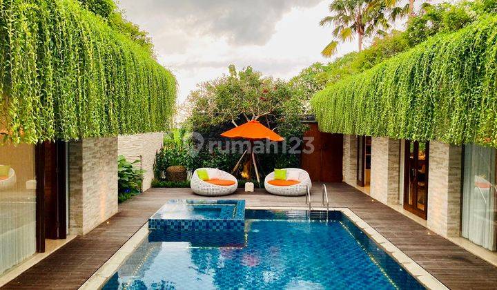 HIGH END 3 BEDROOM FREEHOLD VILLA IN NUSA DUA 2