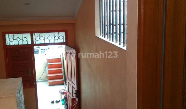 Rumah Bagus Kokoh 2 Lantai Siap Huni Jl Sungai Musi Bekasi Negotiable..  2