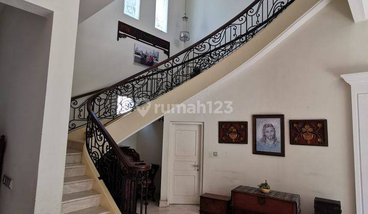 Rumah Bagus Semi Furnished SHM di Jl. Praja Arteri Pondok Indah, Jakarta Selatan 2